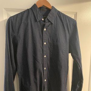 JCrew secret wash shirt in Navy blue micro dot print Small slim fit style 22100